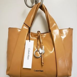 CALVIN KLEIN Hana Medium Novelty Shoulder/Crossbody Bag